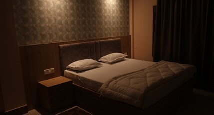 Aroma Homes Room Type - Junak Bilash ( double occupancy )