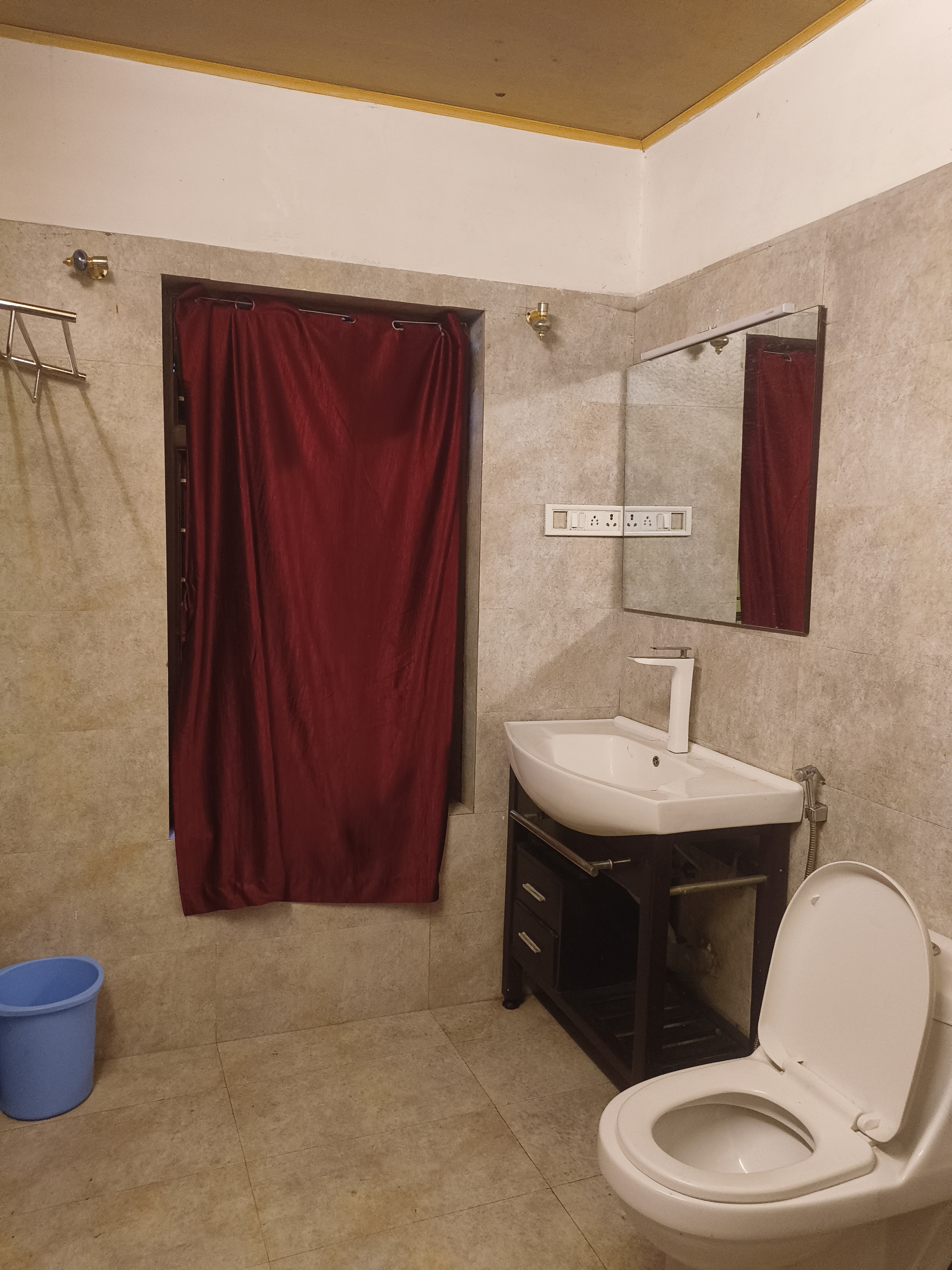 Edelweiss heritage bungalow - Tap to explore photos