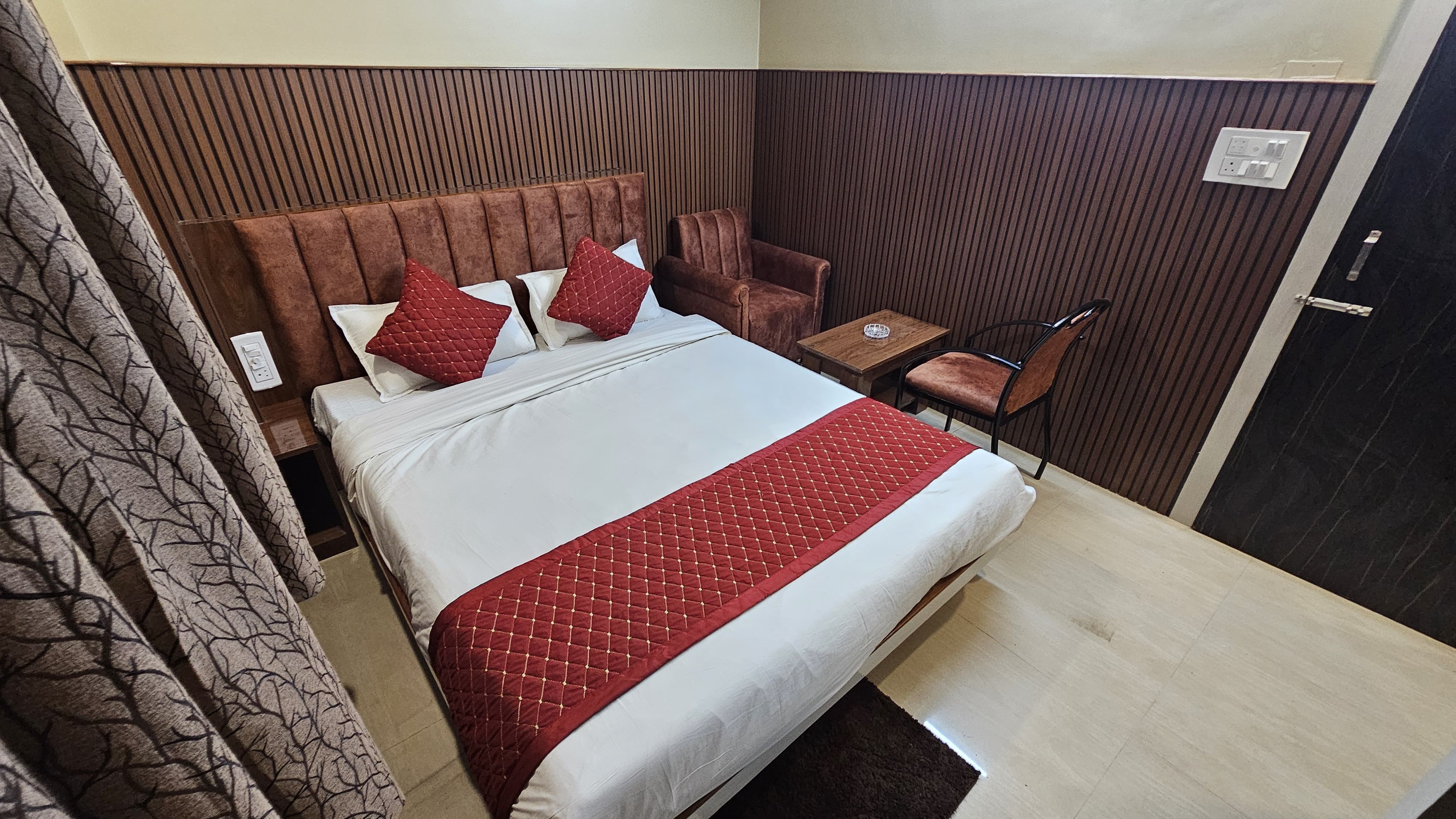 Tirupati Lodge pvt ltd - Tap to explore photos