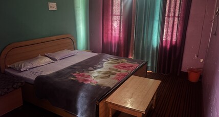 HOTEL BLUE SAPPHIRE AND RESTAURANT Room Type - Bedroom 9