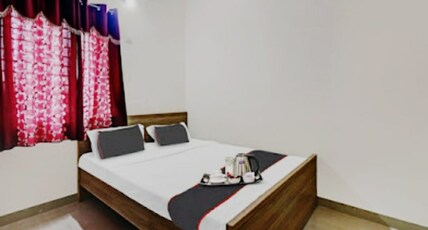SHRAVANYA COMFORTS Room Type - Double Room Non AC