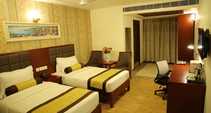 budget hotel Room Type - deluxe room