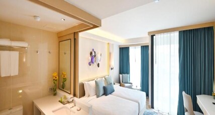 M Pattaya Hotel  Room Type - Superior Room with Balcony