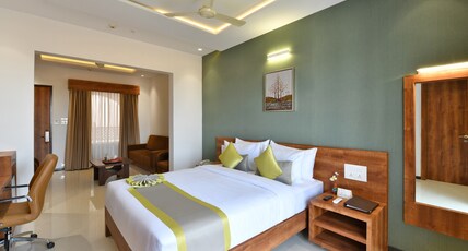 Hotel Elite Room Type - Junior Suite