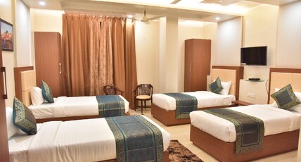 Hotel RK Grand Room Type - Family Room