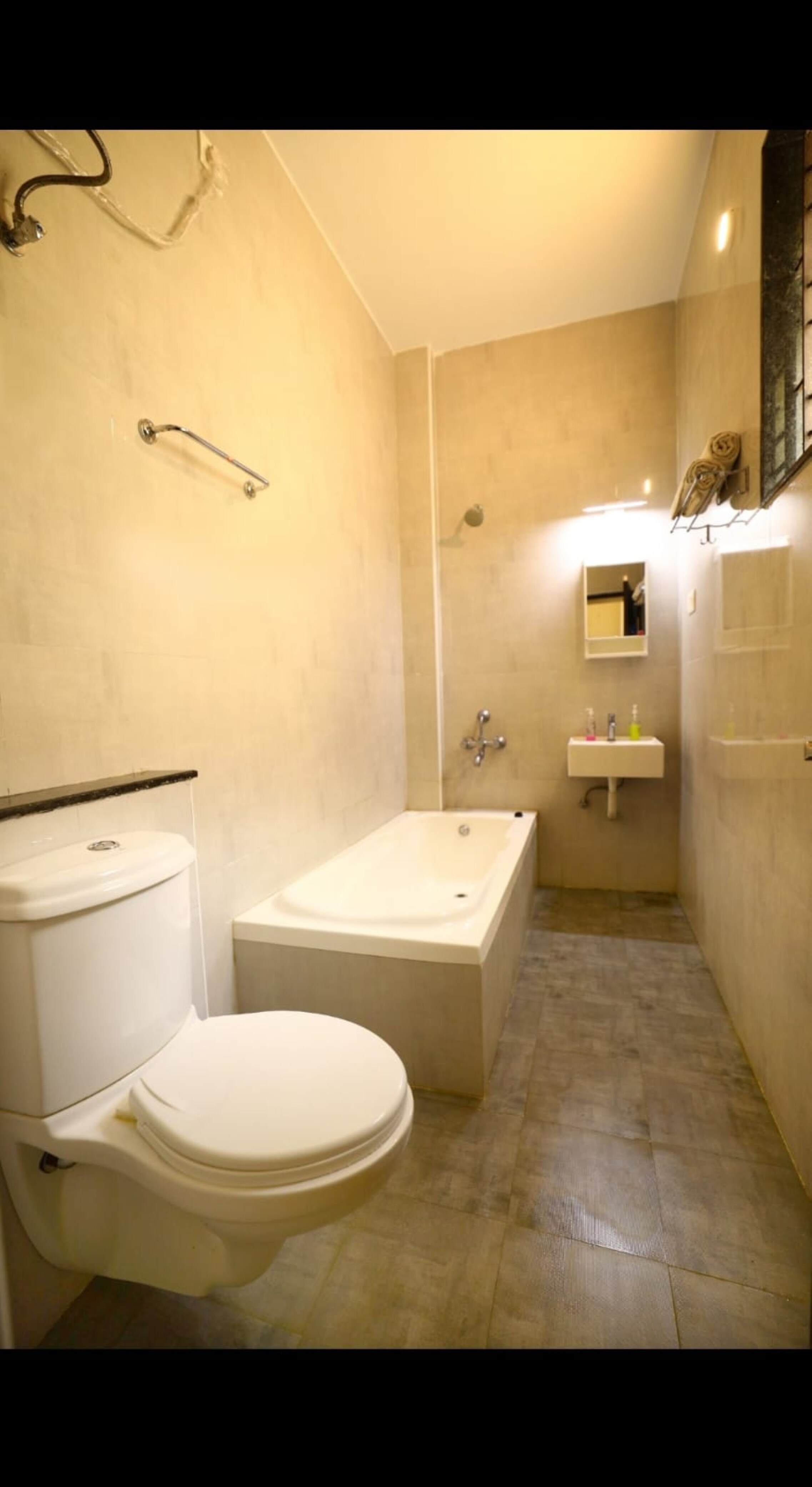 Waves Point - Tap to explore photos