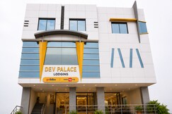 Hotel Dev Palace Lodging