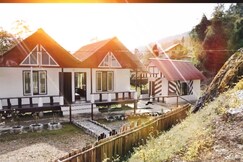 Yes Homes - Damsang Valley