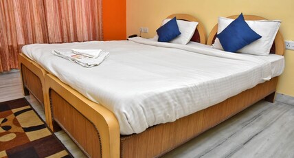 Mishra Residency Room Type - DELUXE