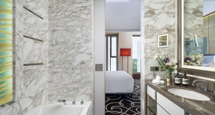Waldorf Astoria Berlin by Hilton Room Type - KING DELUXE ROOM