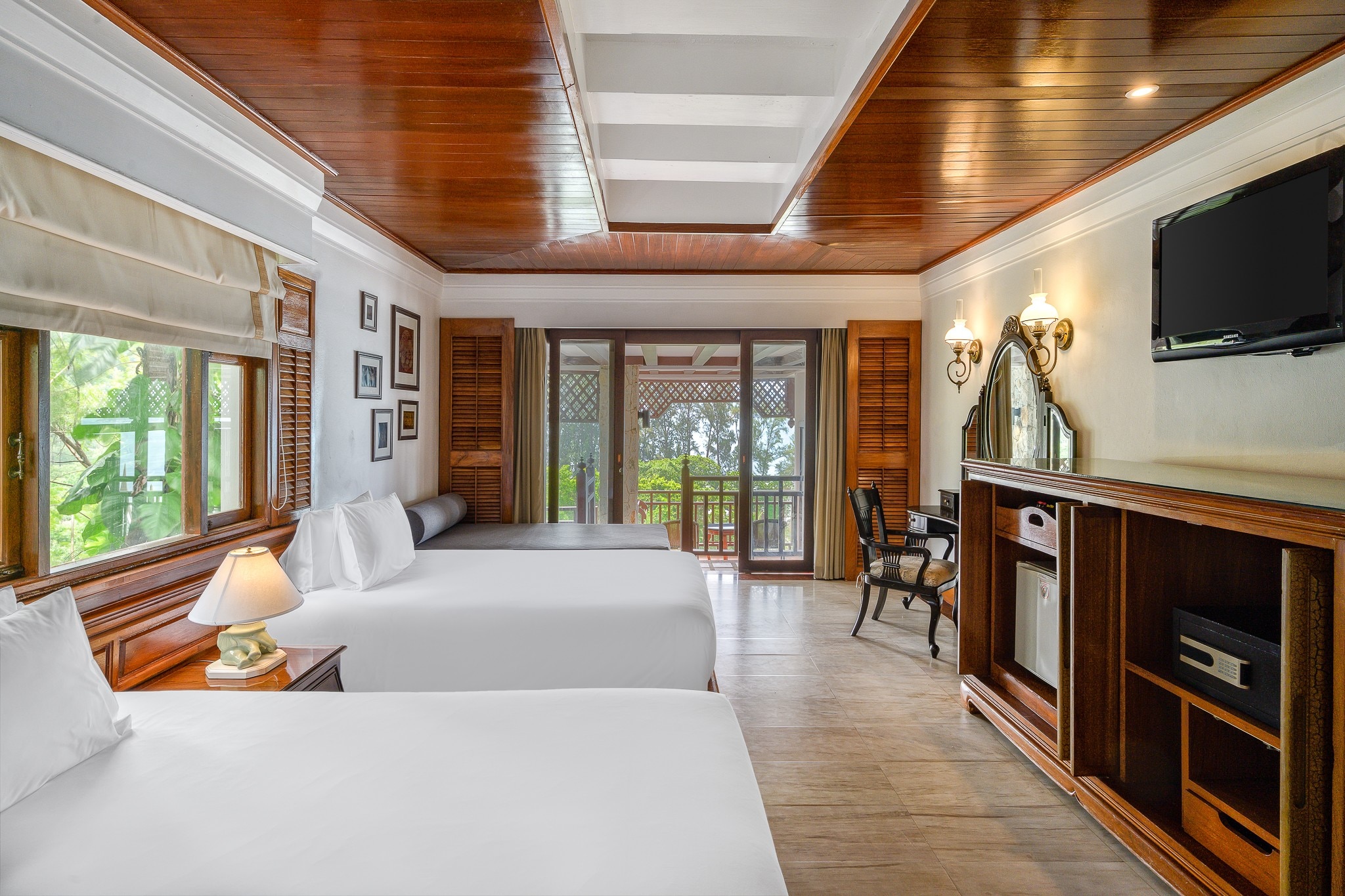 Thavorn Beach Village Resort & Spa Phuket - Tap to explore photos