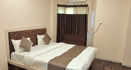 Hotel Raj Shree Room Type - Deluxe Ac