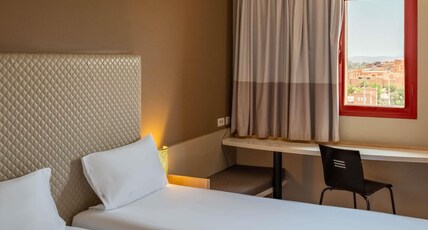 ibis Ouarzazate Centre Room Type - Standard Room with 2 single beds