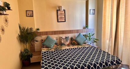 Blue Madhav Rooms Room Type - Bedroom 1