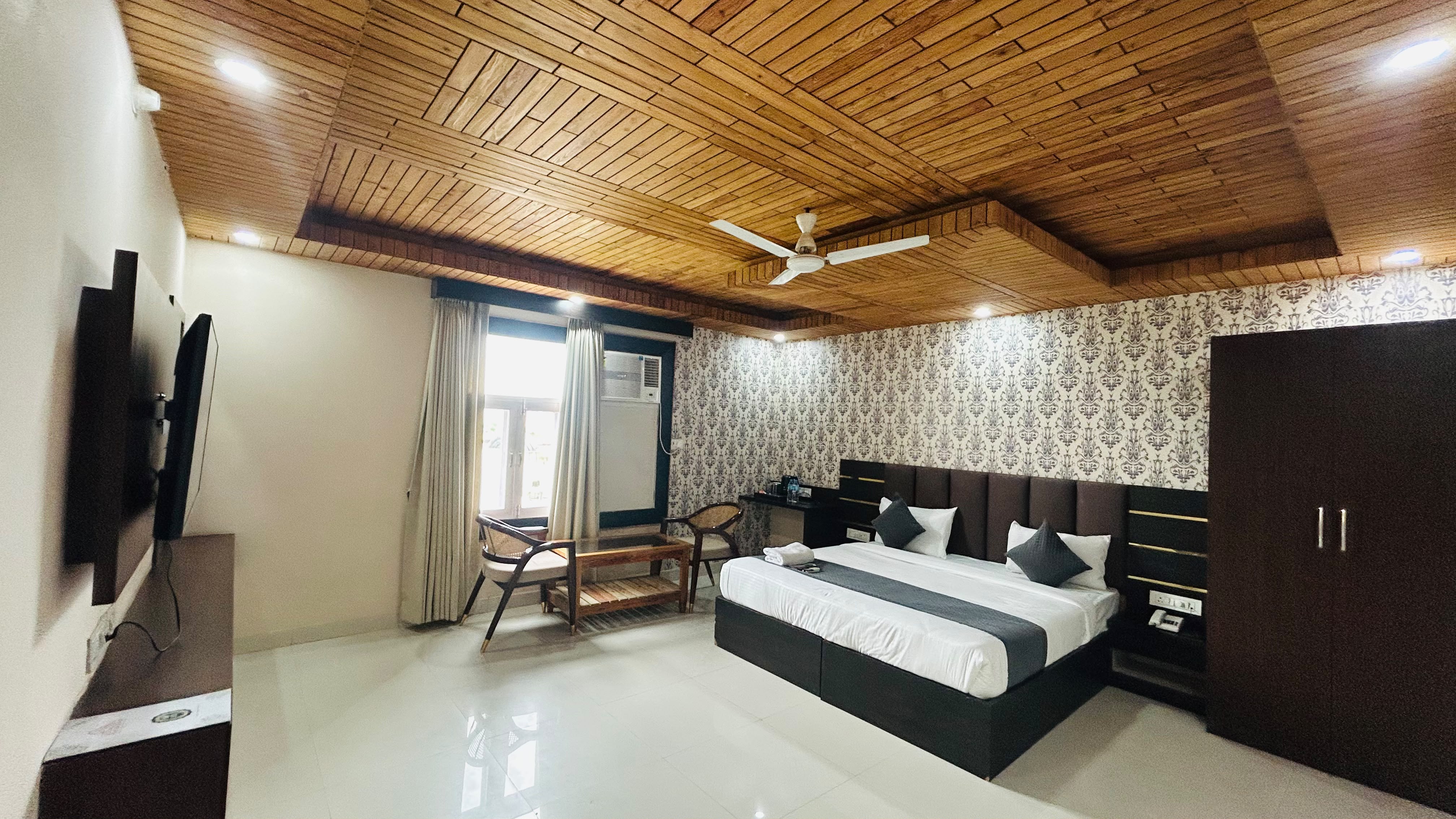 Hotel Ram Janki Palace - Tap to explore photos