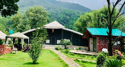 Tatva Bir Tents and Hotel Room Type - Maharaja Group Tent (3 Rooms)