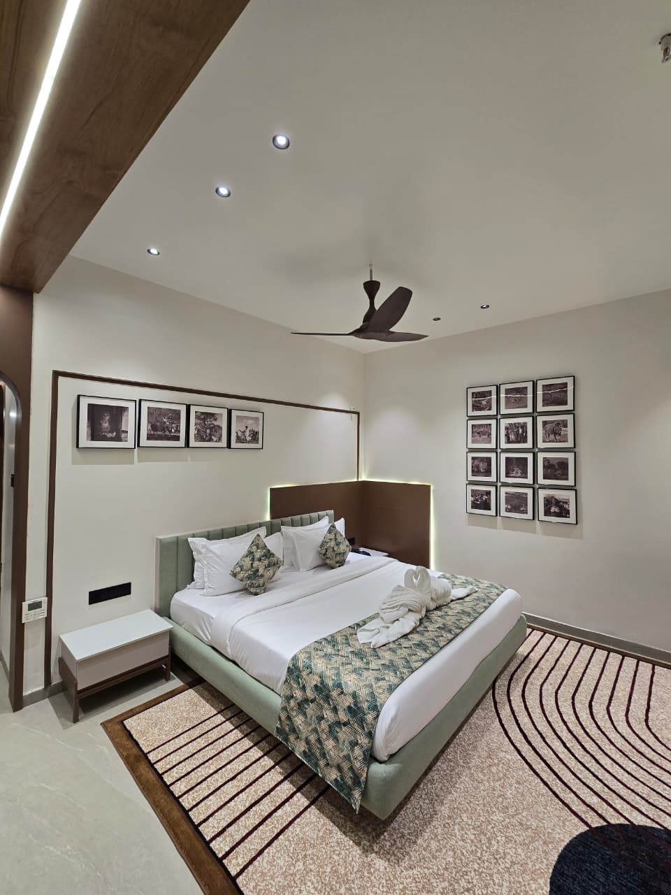 Madhuvan Resort - Tap to explore photos