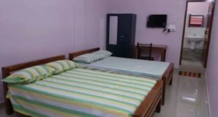 Hotel Sona Room Type - AC Four bedded room