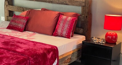 Antharyamin Room Type - Secret Garden