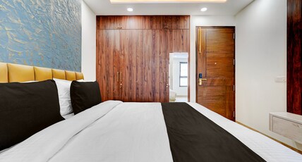 Townhouse Sector 51 Gurgaon Room Type - Classic