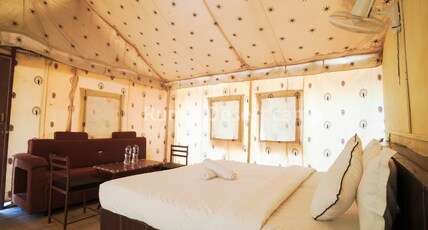 Rumis Desert Camp Room Type - Supper Deluxe Tent