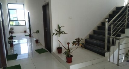 Arya Resort Hotel and Restaurant Room Type - King size Deluxe Room