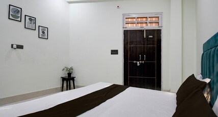 SPOT ON Hotel RR Room Type - Classic