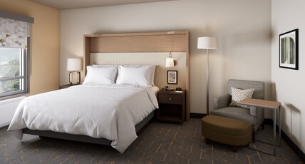 Holiday Inn Yuma, an IHG Hotel Room Type - 1 King Premium