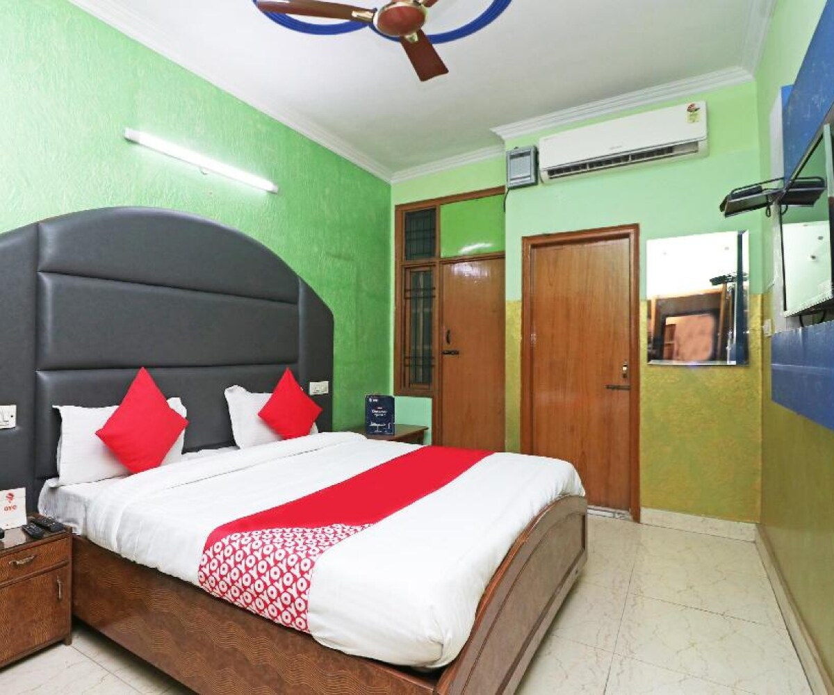 Pooja Hotel - Tap to explore photos