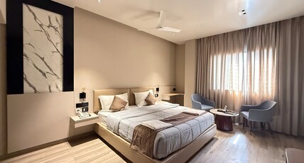 Hotel Shivruun Room Type - Deluxe Room