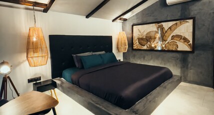 Novella Concept Hotel & Cafe Room Type - Deluxe Double Room With Sea View