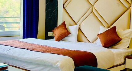 Hotel Aradhya Ganga Room Type - Double Bed Non-AC