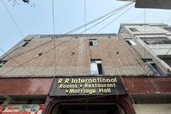 Hotel O R R International