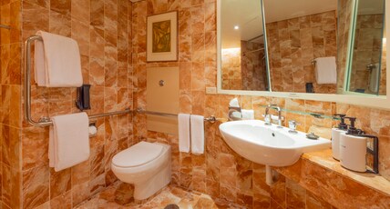 InterContinental Adelaide Room Type - 1 King Classic Accessible