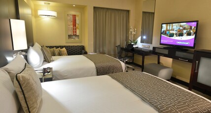 Crowne Plaza Manama (Bahrain) Room Type - 2 Twin Standard Smoking