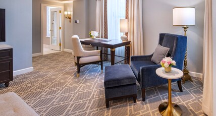 Willard InterContinental Washington Room Type - 1 Bedroom Suite City View