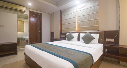 HOTEL SIZZLING STARR Room Type - Super Dlx Ac Room with Free Wi Fi