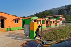 Brundhavanam New Thanu Resort