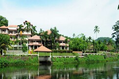 River Banks Madapparambil Resort