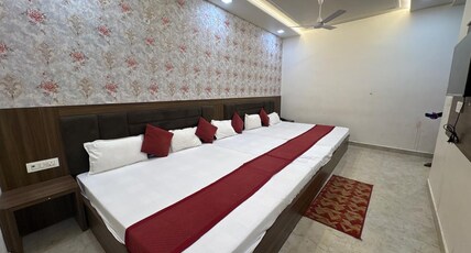 Shri Ram Palace Room Type - Family Suite Rooms