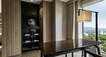 PULLMAN BANDUNG GRAND CENTRAL Room Type - Pullman Junior Suite with 1 King Size Bed