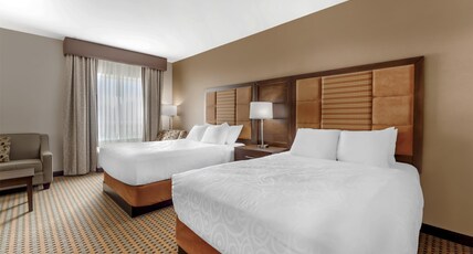 Best Western Plus Hinton Inn & Suites Room Type - Suite-2 Double Beds, Non-Smoking, Separate Bedroom, Full Kitchen, Sofabed, Full Breakfast