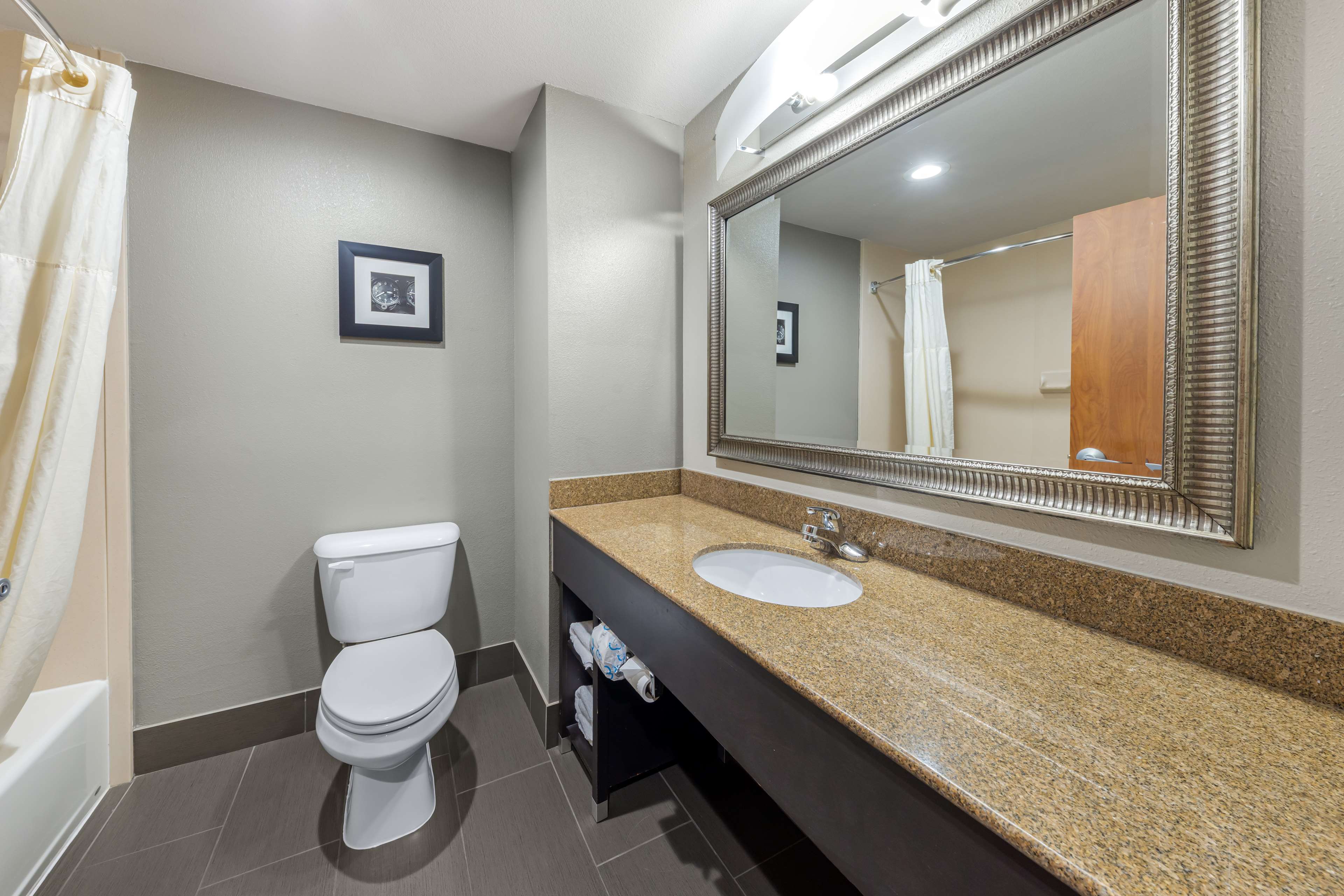 Best Western Plus Midwest City Inn & Suites - Tap to explore photos