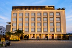 The Avenor - Luxury Hotel Near Jaipur Airport