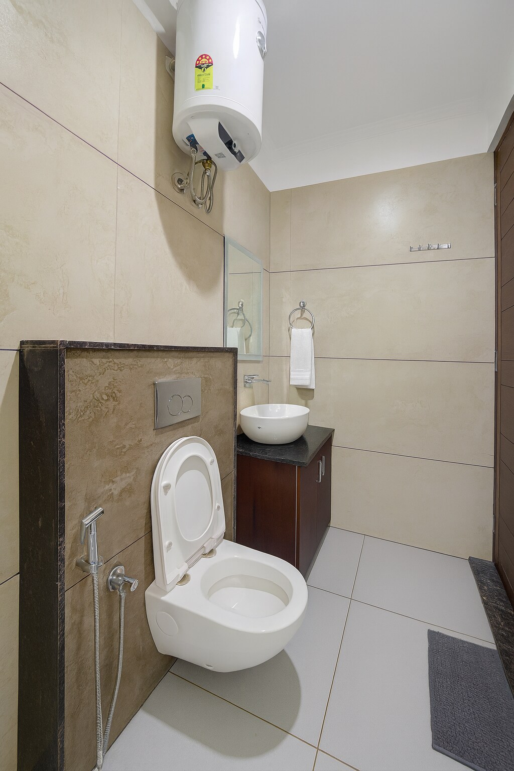 Flat in rishikesh(Tapovan Cozy Corner) - Tap to explore photos
