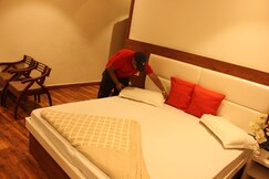 Deepak hotel 
