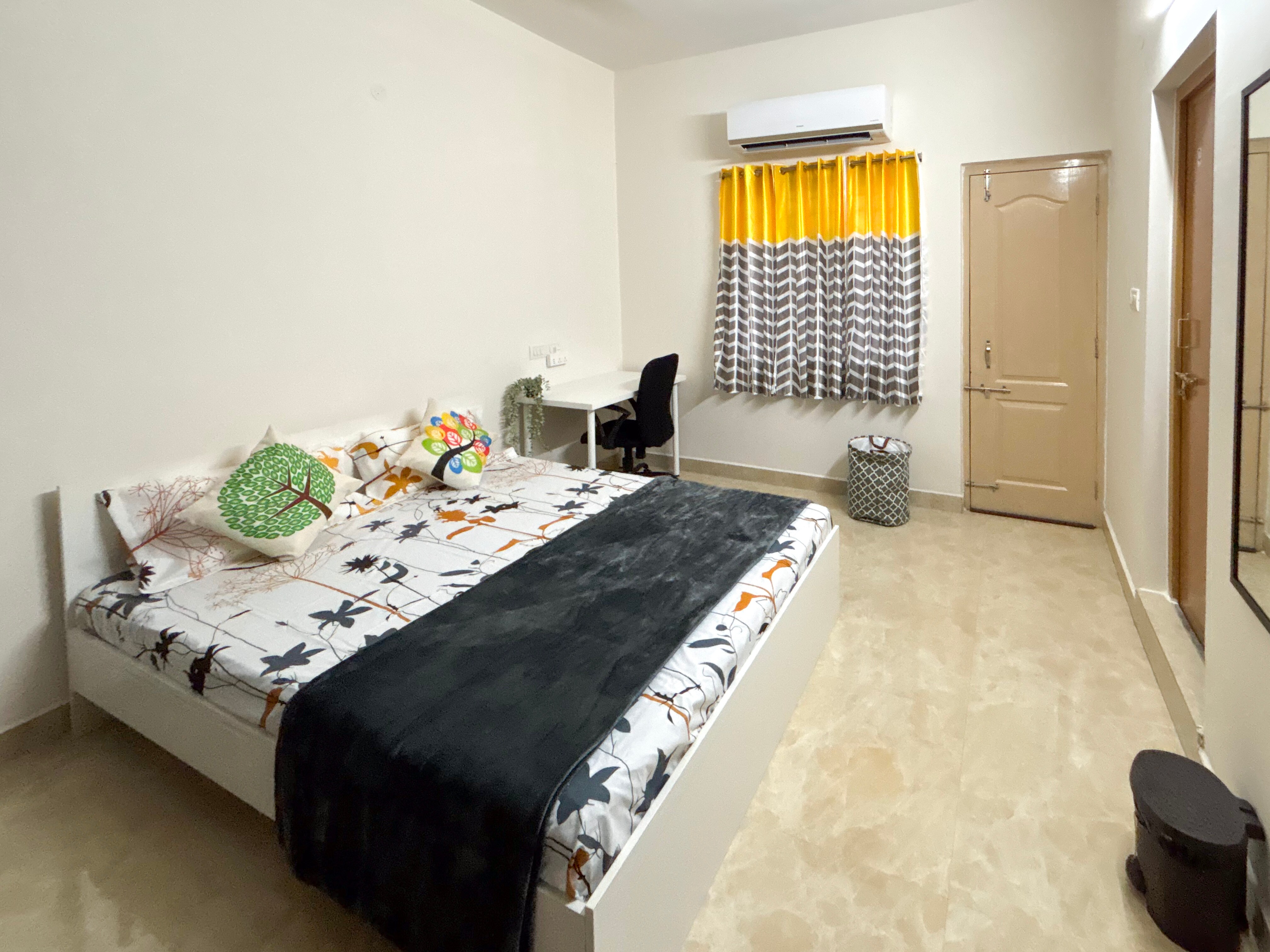 Sloane - Sujatha Residency - Tap to explore photos