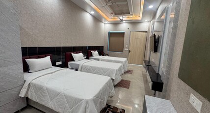 KANHA RETREAT - VRINDAVAN Room Type - TRIPLE BED ROOM