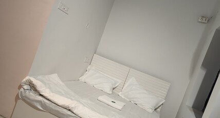 Ramayanika Homestay Room Type - Super Deluxe Four Bed With AC 101