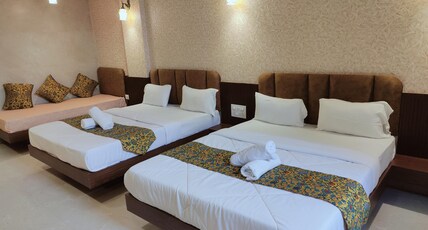 Hotel Ellora Palace Room Type - AC DELUXE FAMILY FOUR BED ROOM